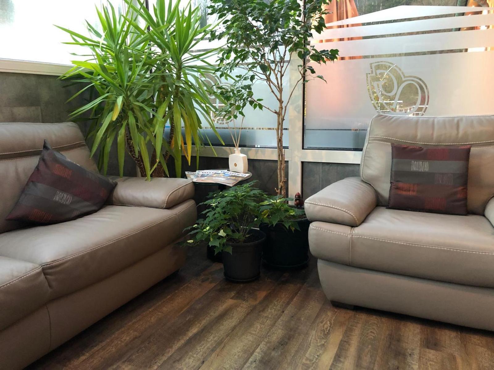 Appart-Hotel Gwendy Bour Экстерьер фото