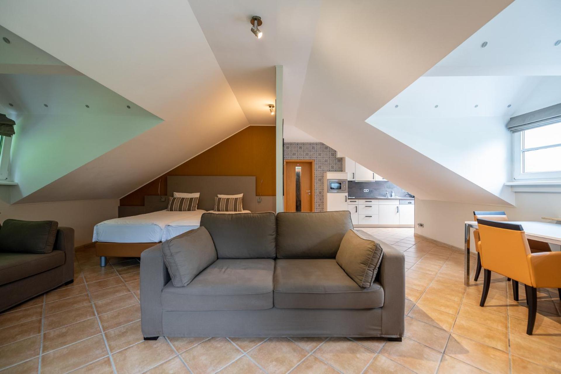 Appart-Hotel Gwendy Bour Экстерьер фото