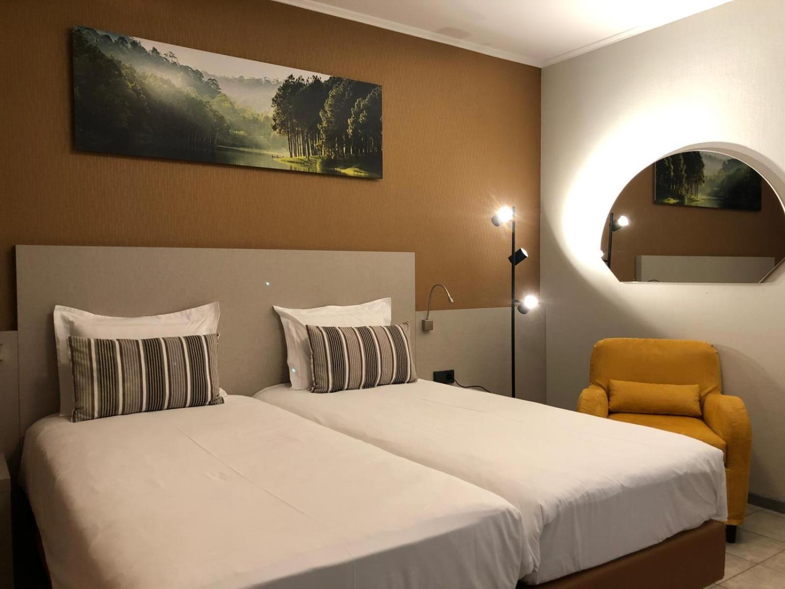 Appart-Hotel Gwendy Bour Экстерьер фото